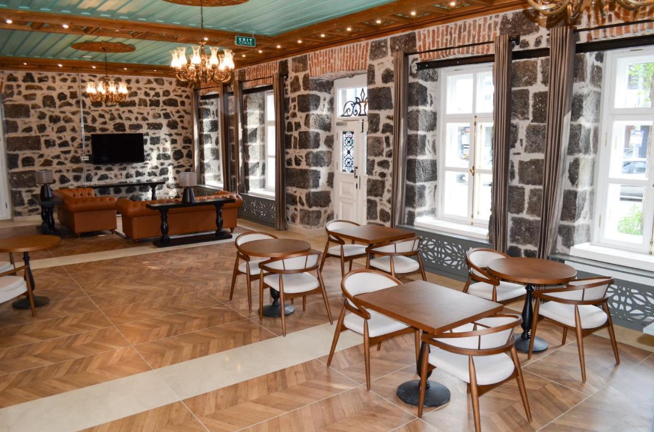 Qrista Managed By Dedeman Hotel Kars Exterior photo