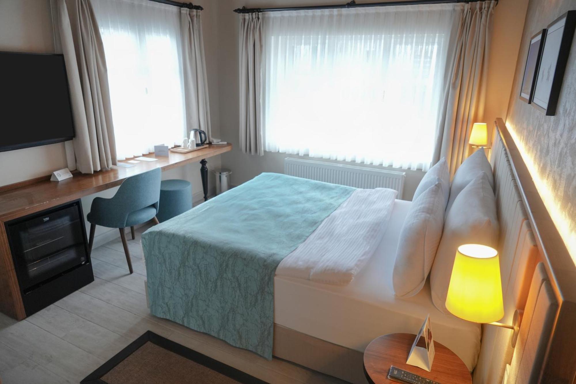 Qrista Managed By Dedeman Hotel Kars Exterior photo